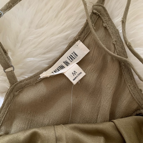 NWT FASHION ON EARTH Dress - Picture 5 of 5